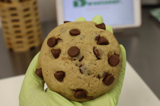 Galletas Chocolate Chip rellenas de Nutella – Pura tentación en cada mordida